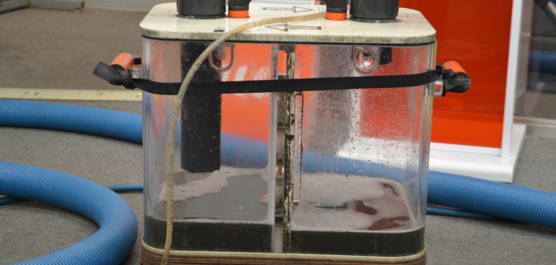 カーペット清掃